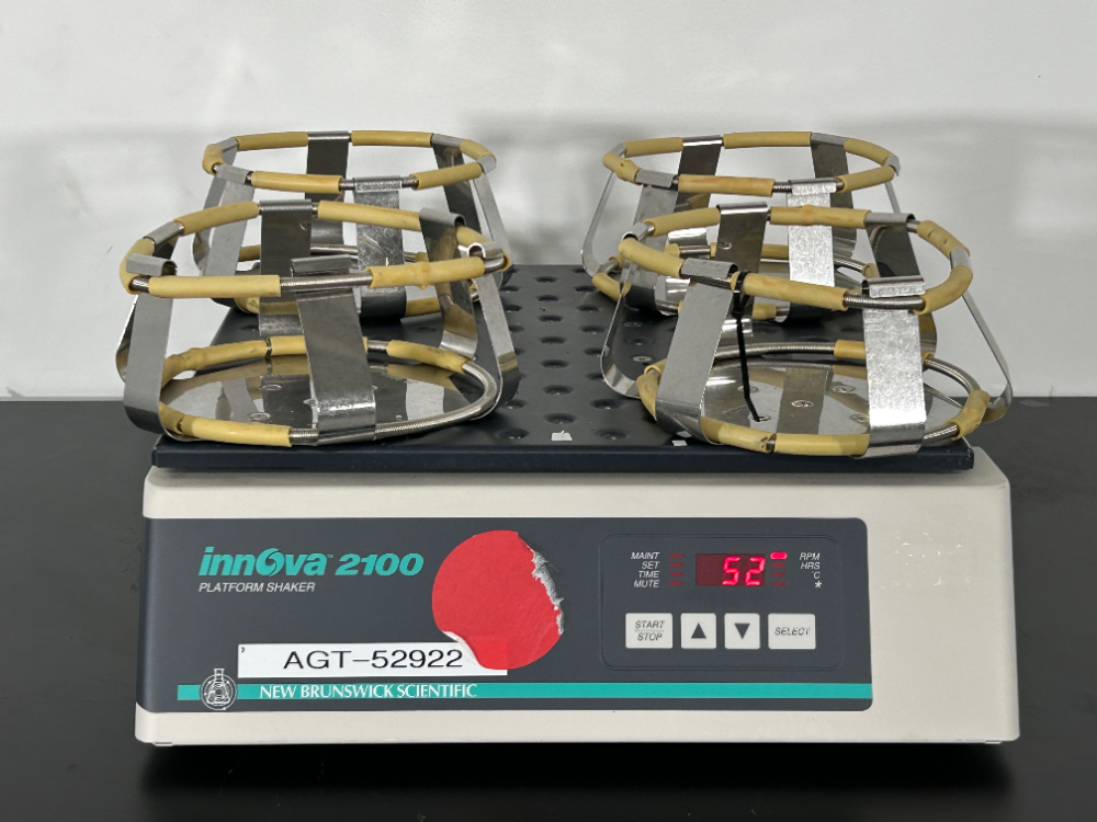 Image of New Brunswick Innova 2100 Platform Shaker